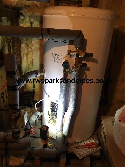 Repairing unvented cylinders today on the WIRRAL for some of are local customers, great to meet some new customers today.