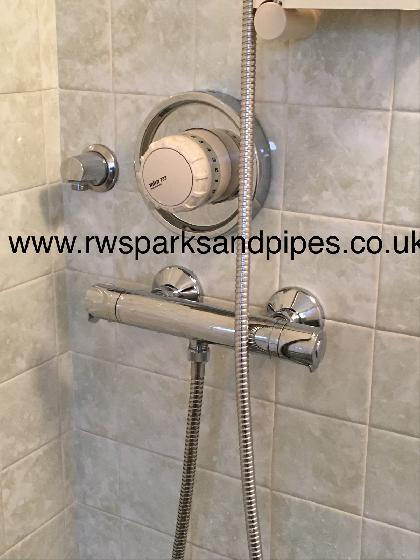 NEW BAR TYPE MIXER SHOWER FITTED TODAY